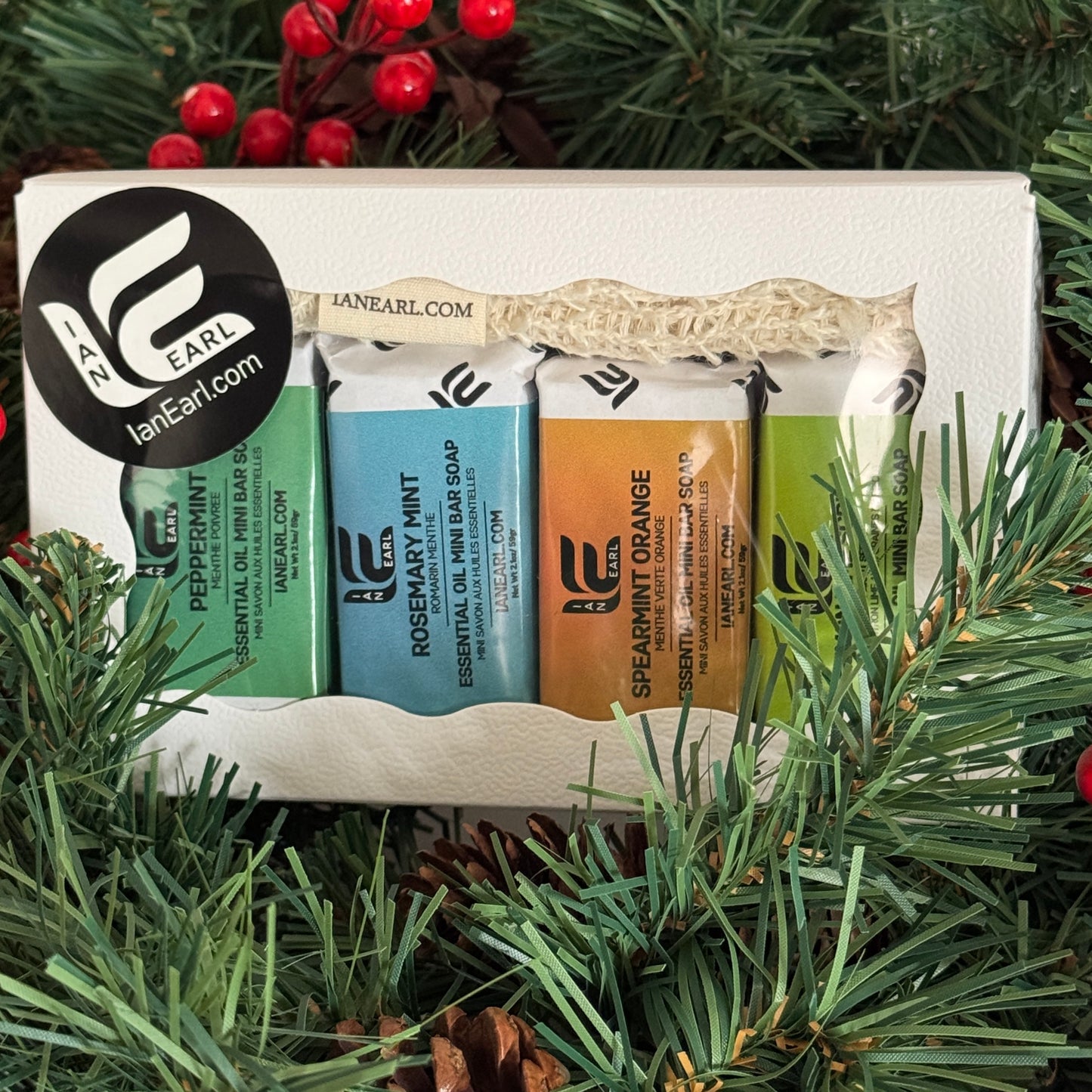 Gift Box - 4 Mini Bar Soaps - REFRESH Collection with Soap Saver Bag