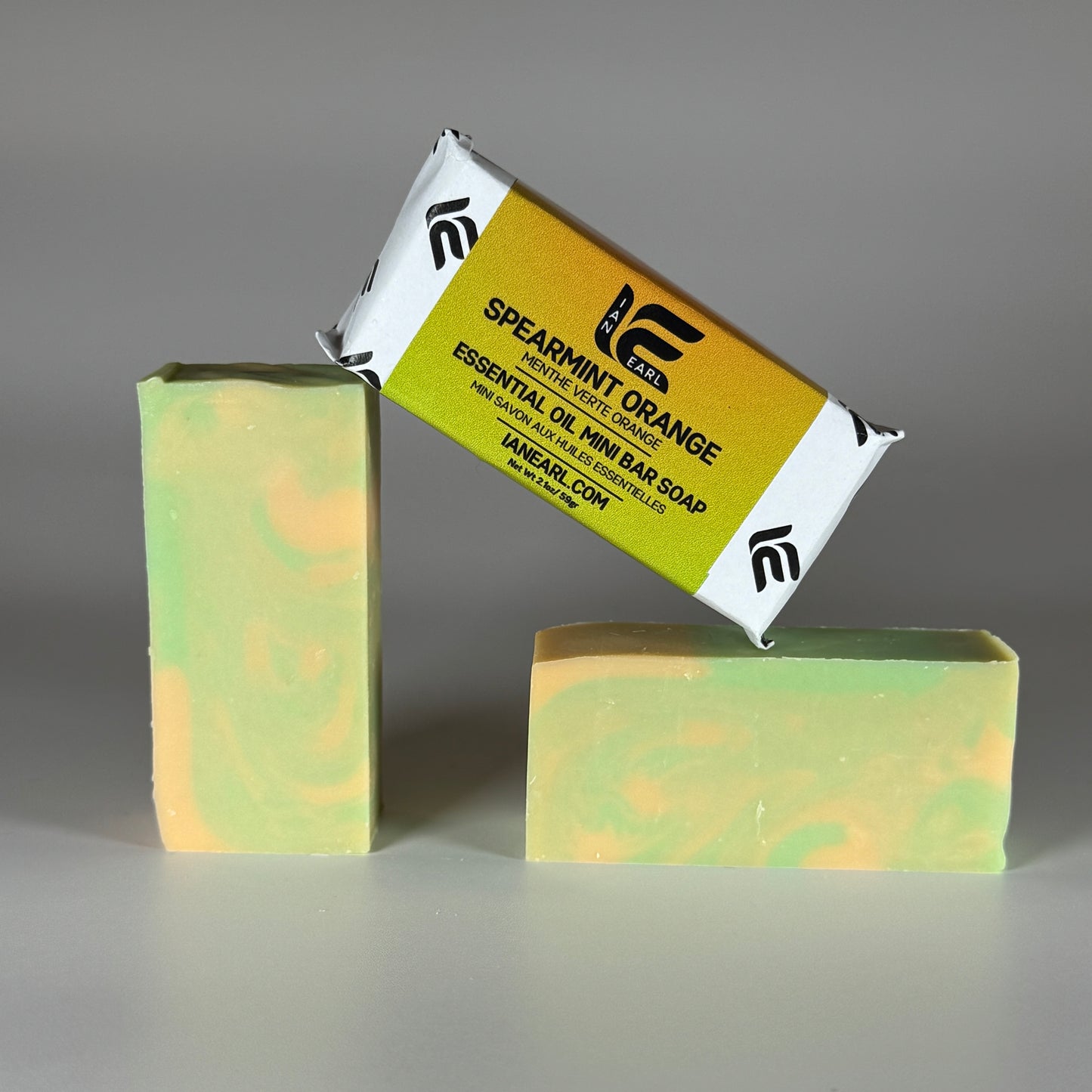 Gift Box - 4 Mini Bar Soaps - REFRESH Collection with Soap Saver Bag